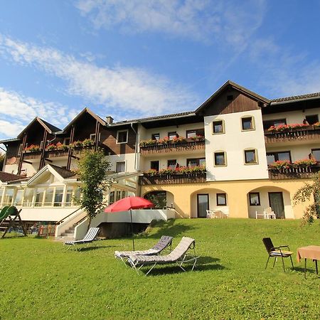 Ferienwohnungen Fiala-Koefer Пёрчах-ам-Вёртерзе Экстерьер фото
